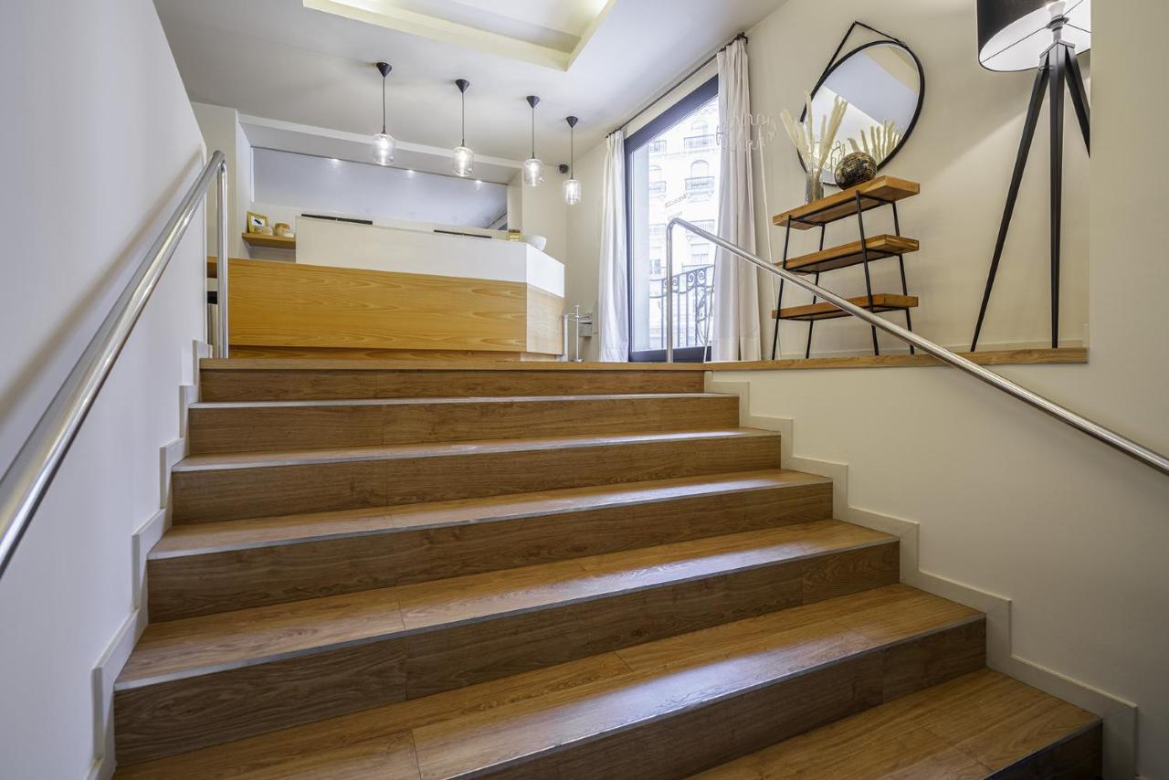 Ola Living Diagonal Apartments Барселона Экстерьер фото