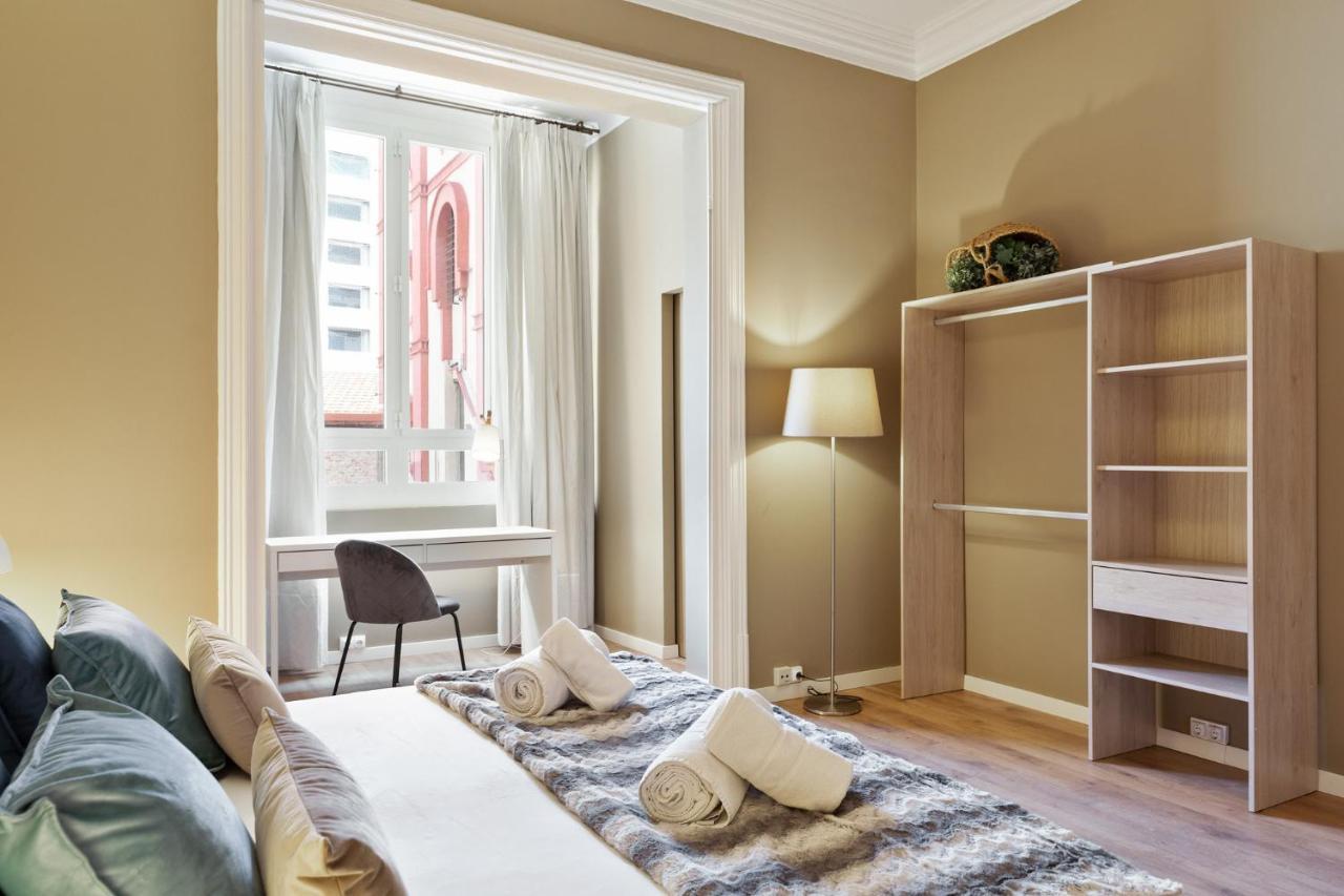 Ola Living Diagonal Apartments Барселона Экстерьер фото